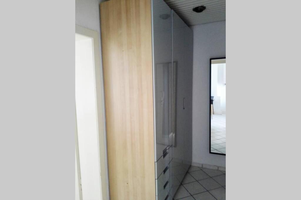 Beautiful Cozy 1-Room Apartment, Near Rhine Düsseldorf Eksteriør billede